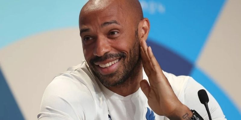 Thierry Henry, biểu tượng bất diệt của Arsenal Thierry Henry, biểu tượng bất diệt của Arsenal