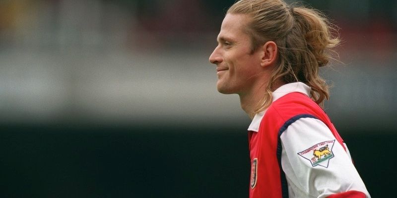 Petit là một trong những cầu thủ Pháp đầu tiên gia nhập Arsenal